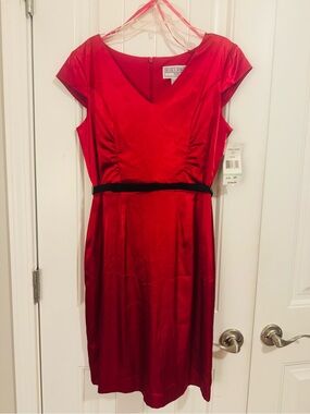 Jessica Howard Red Satin V-Neck Midi Dress with Black Belt